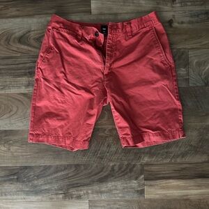 GAP Men’s Flat Front Shorts - Red